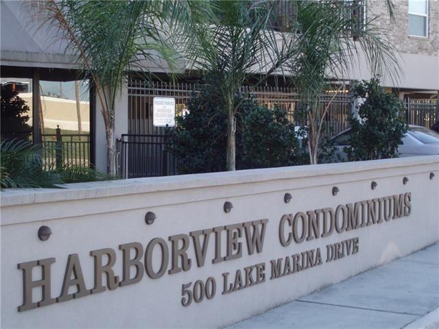 500 Lake Marina Ave ##209