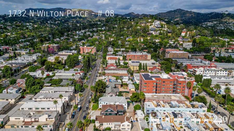 Wilton Place Apartments - Photo 3 of 6