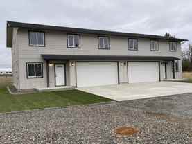 411 W Poplar St #B - Photo 1 of 1