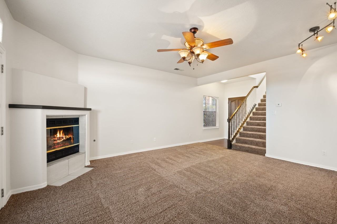 7101 Natalie Janae Lane Northeast - Photo 5 of 21