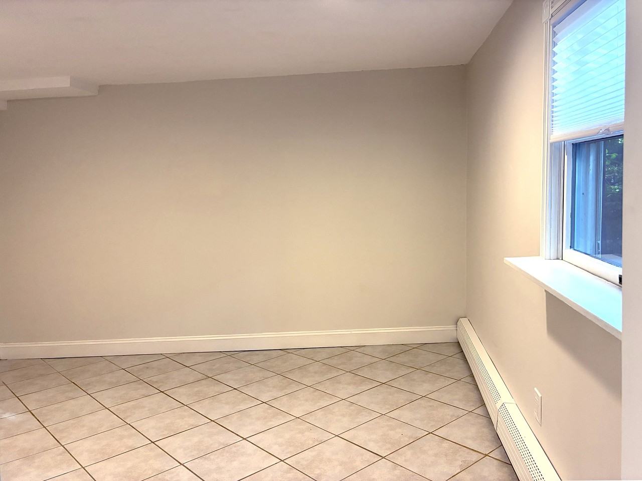 6 Charleston Dr #1 - Photo 6 of 8