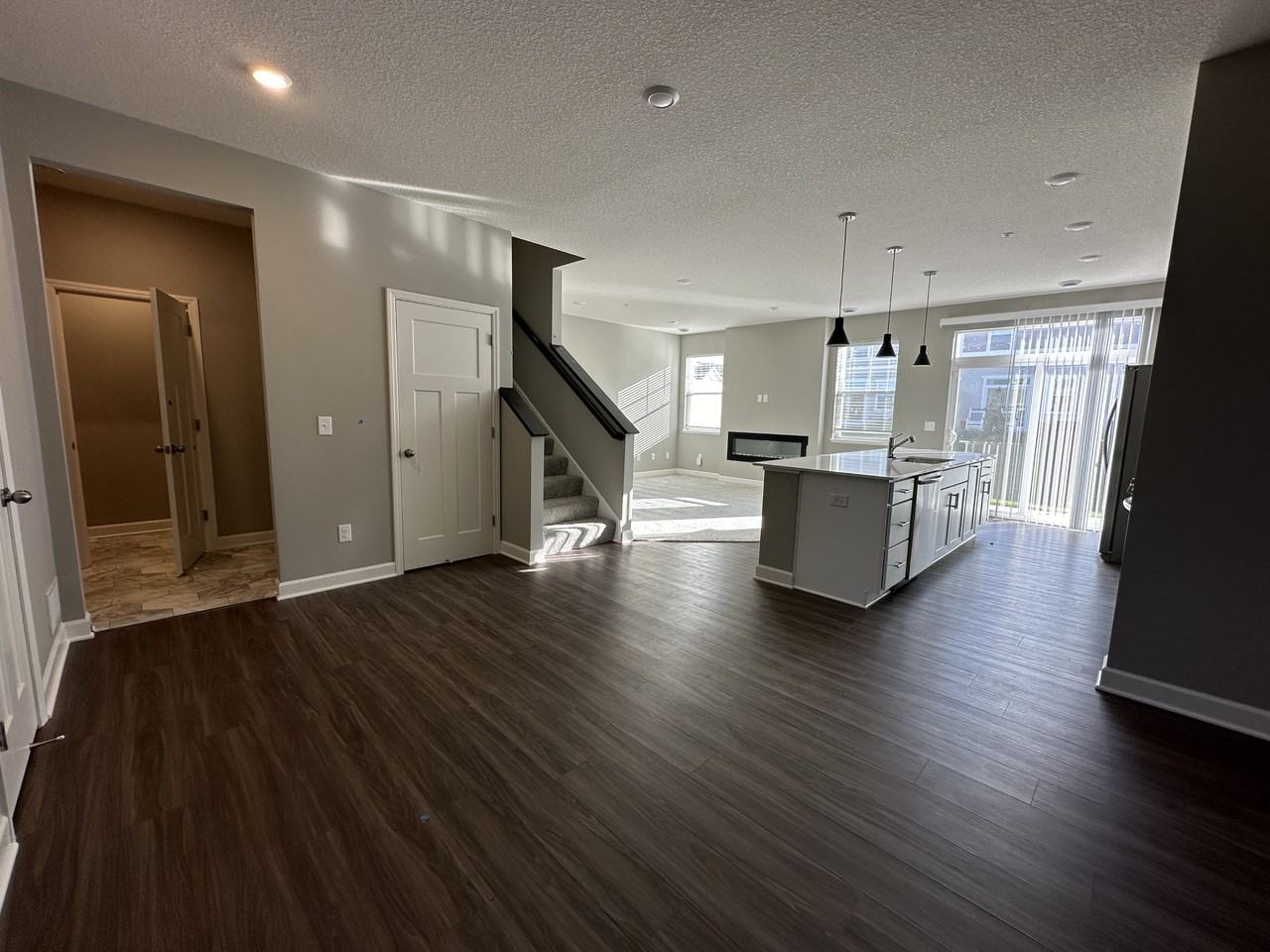1802 Arbor Ln #1802 - Photo 2 of 19