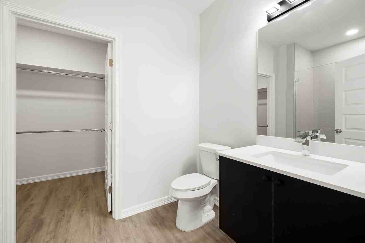 4504 Larkspur Ave #3 - Photo 5 of 14