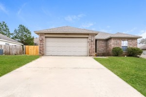 featured image of 2995 Wild Berry Dr