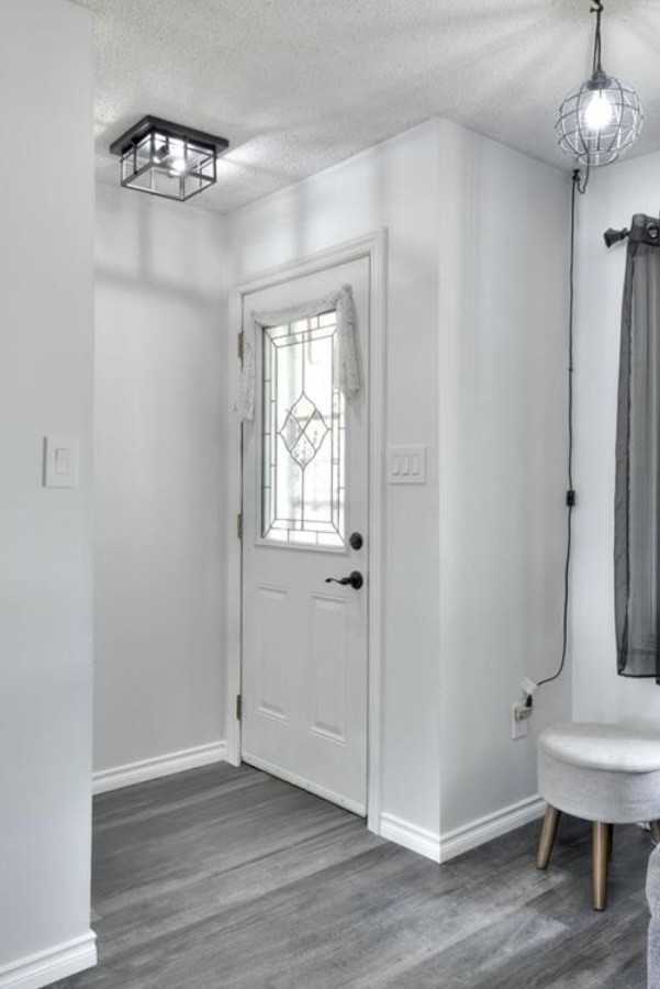231 Fergus Avenue - Photo 2 of 20