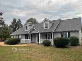 featured image of 211 Ferguson Ave