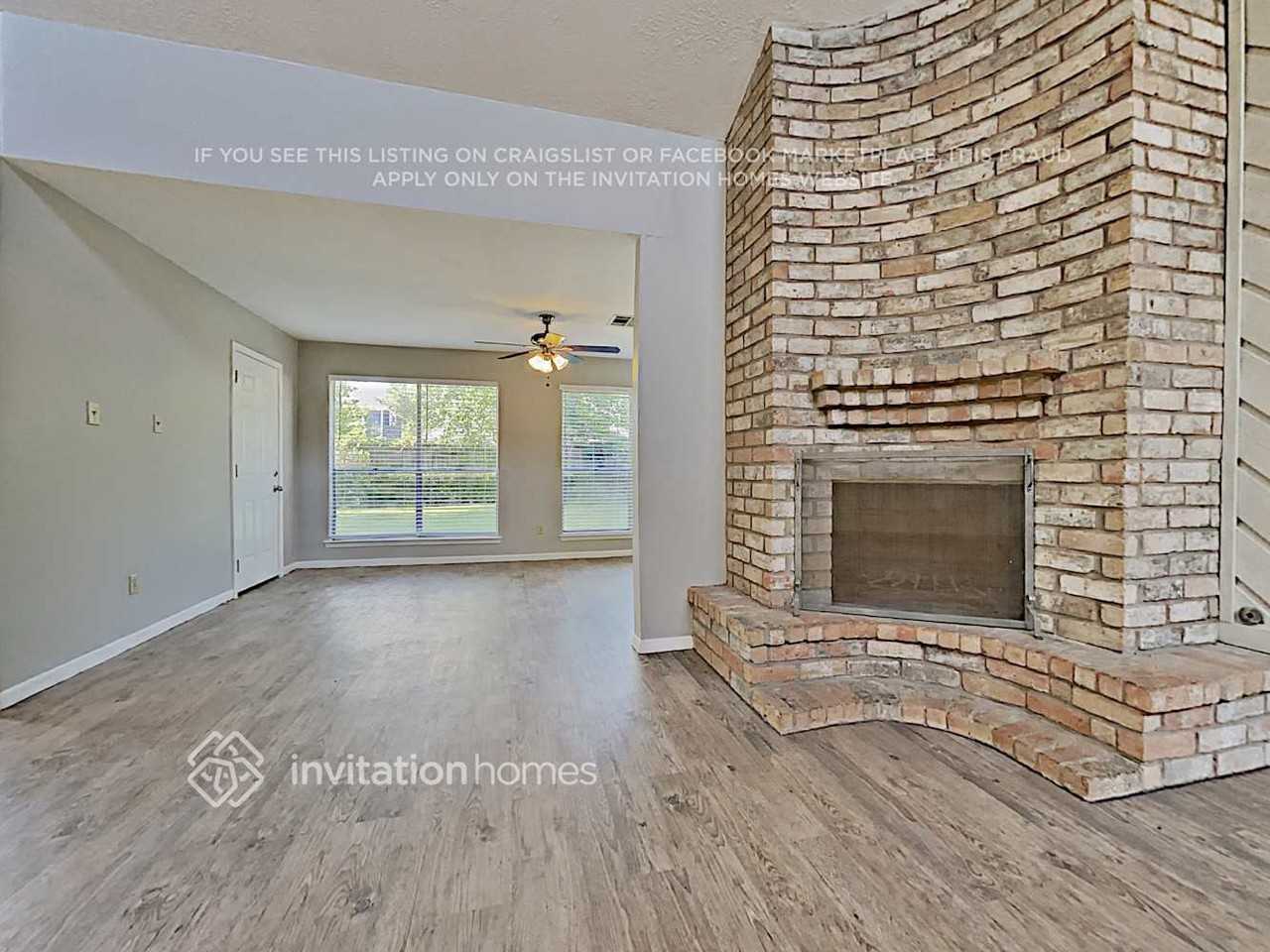 1118 Red Rock Canyon Dr - Photo 4 of 17
