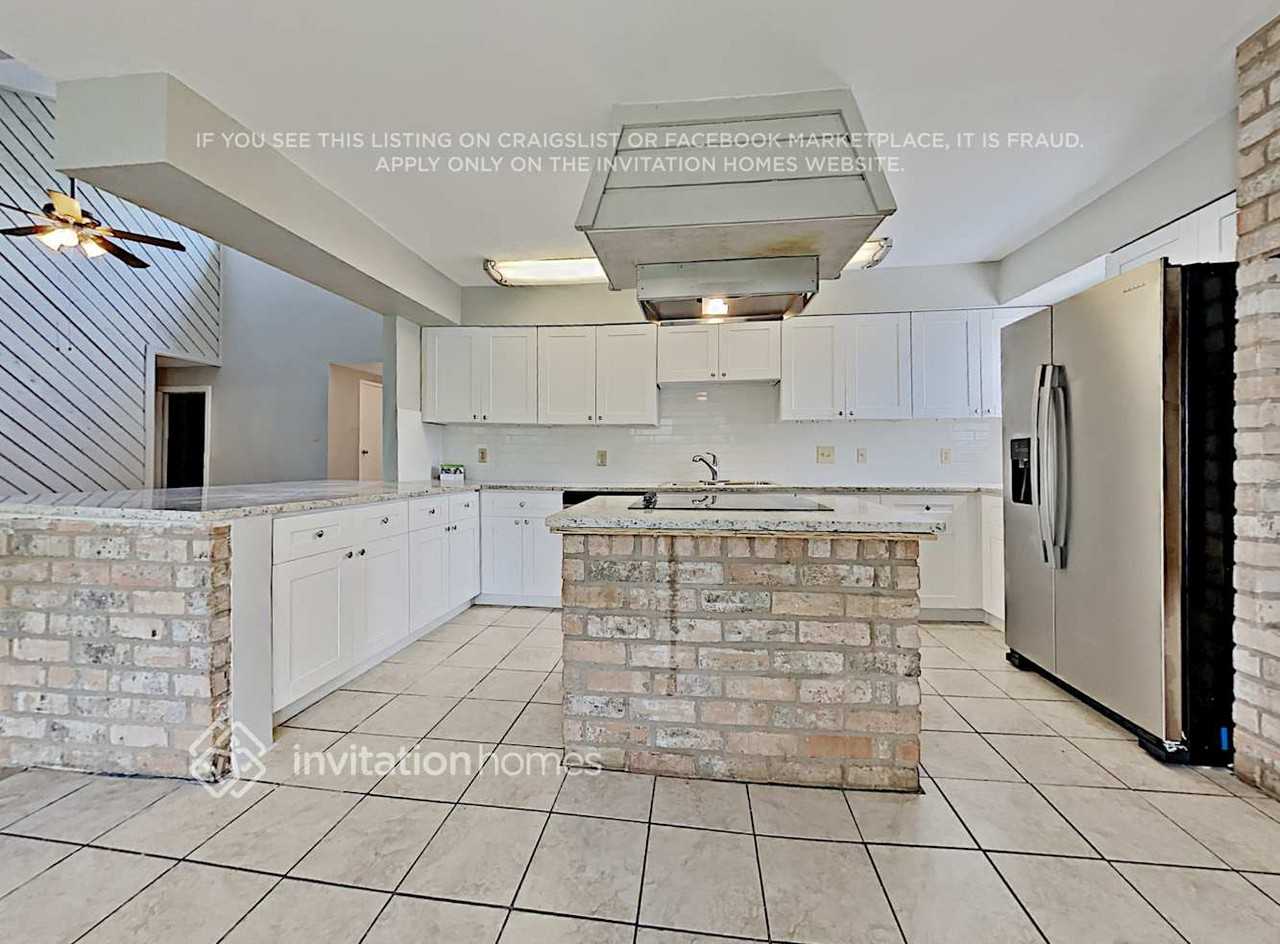 1118 Red Rock Canyon Dr - Photo 7 of 17