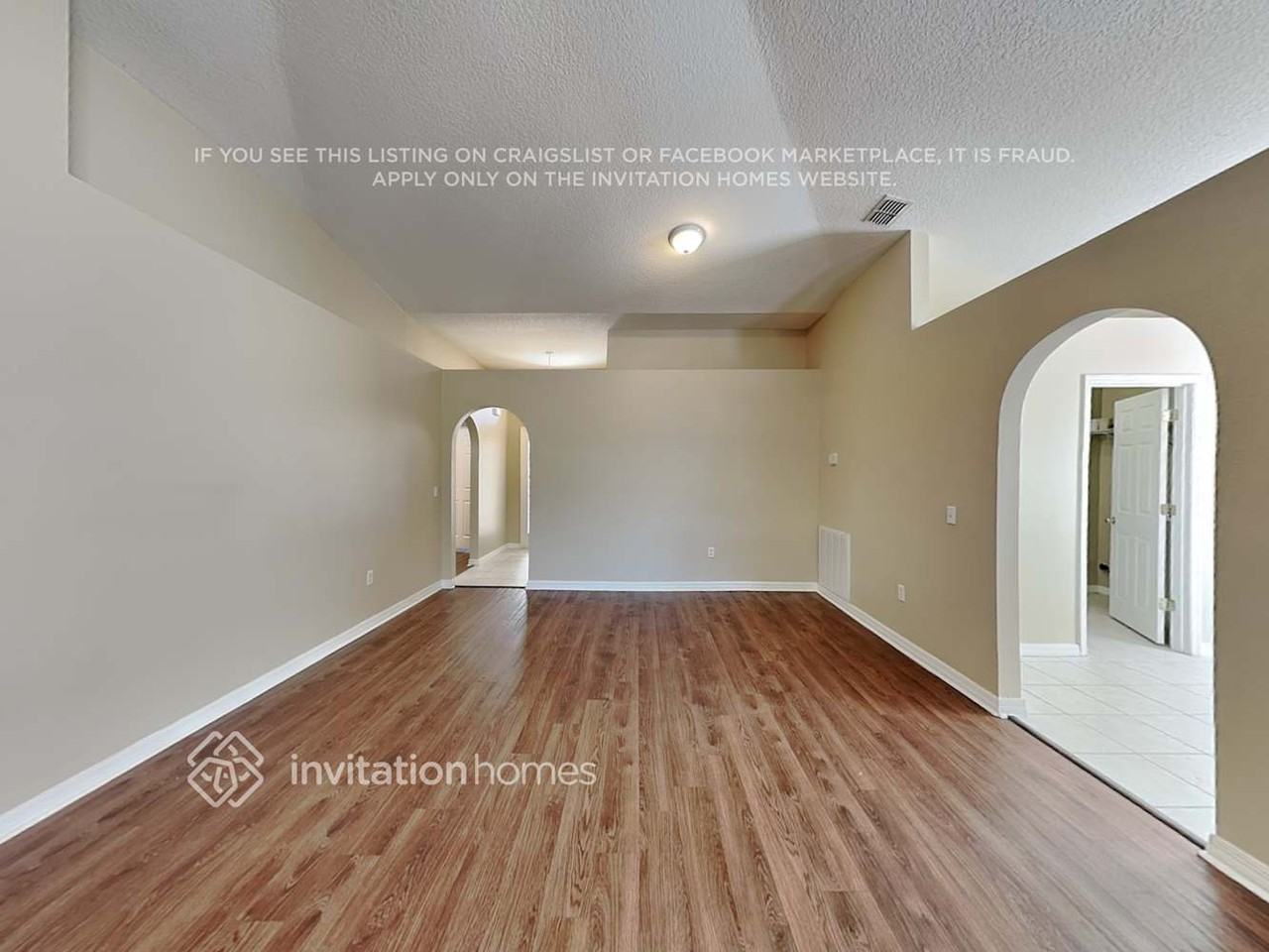 527 Stonewall Ave - Photo 4 of 18