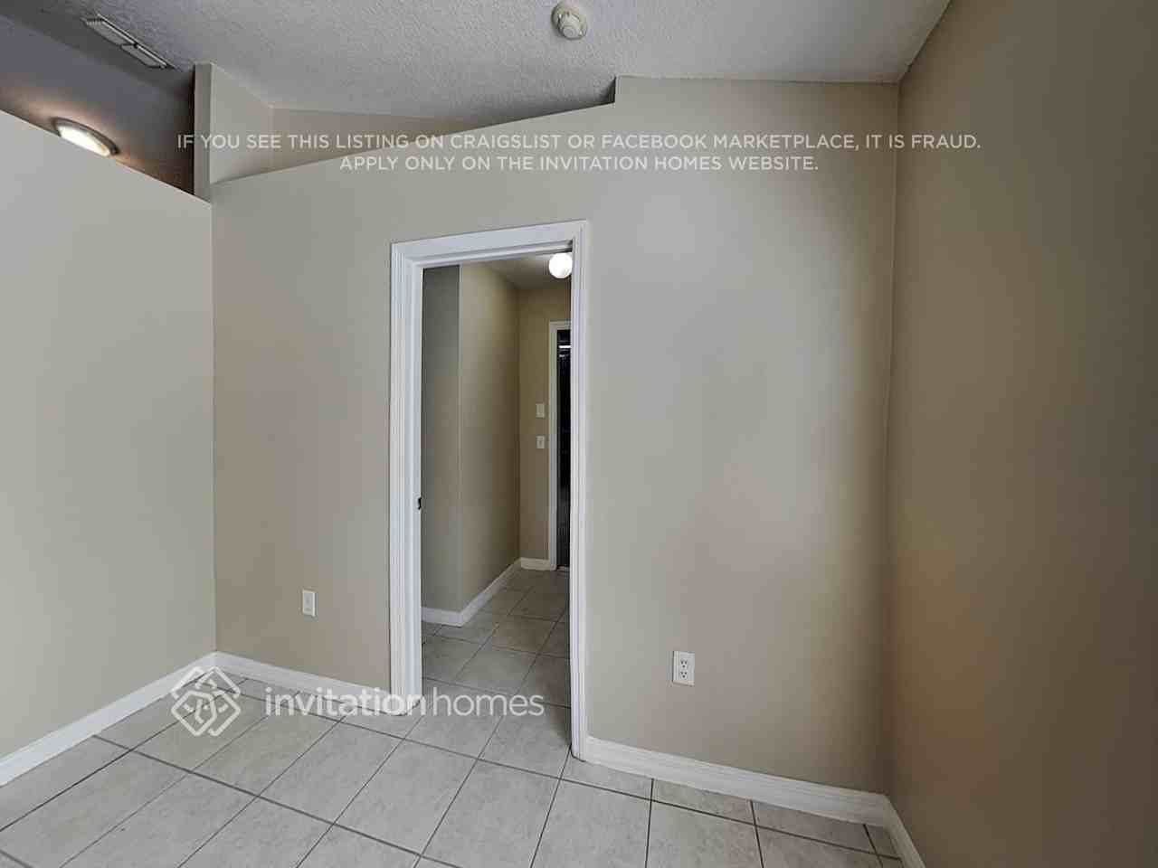 527 Stonewall Ave - Photo 7 of 18