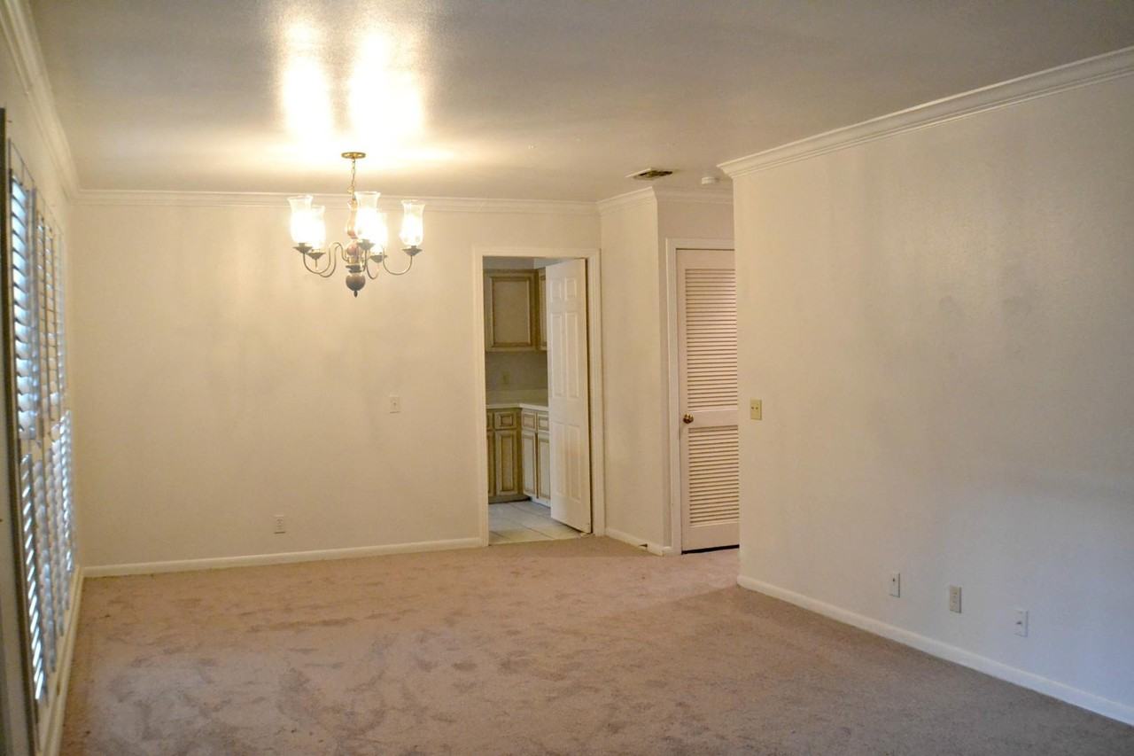 165 W Rampart Dr - Photo 4 of 20