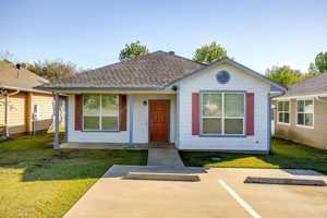 featured image of 719 Hometown Village Ct