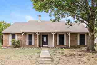 1385 Southridge Dr - Photo 1 of 1