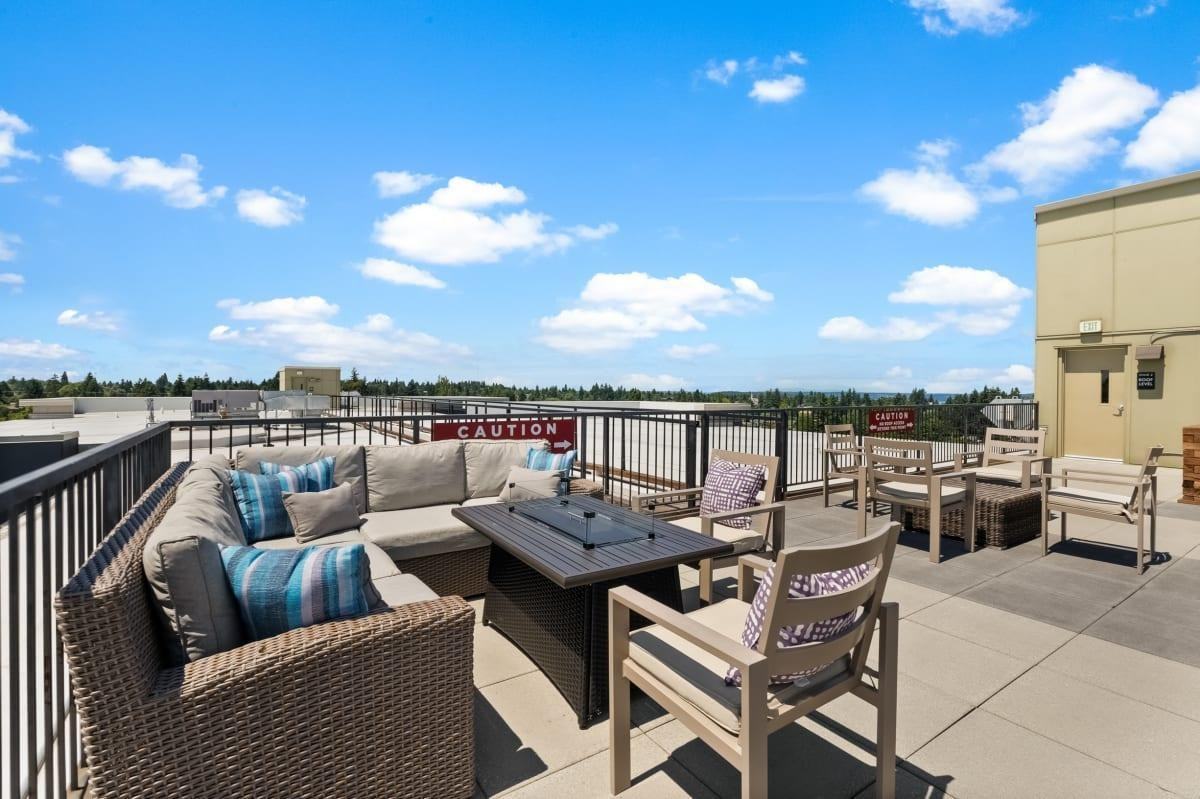 3910 N 28th St - Photo 5 of 50