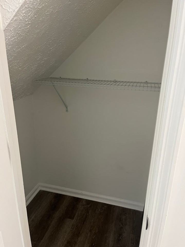 Charlton Square - Photo 5 of 50