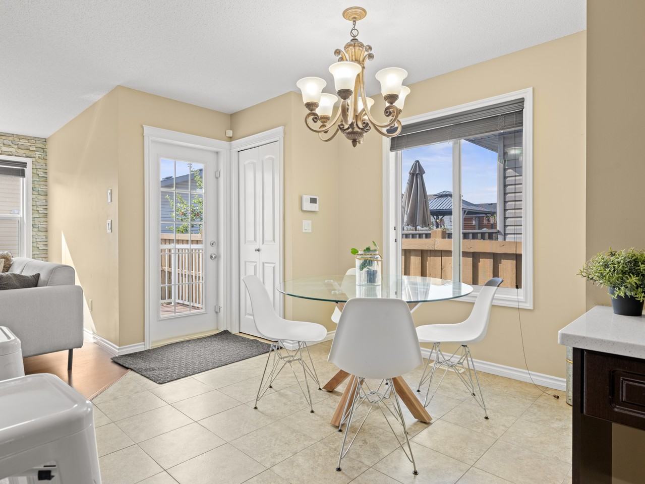 273 Mcconachie Dr Nw #NA - Photo 5 of 32