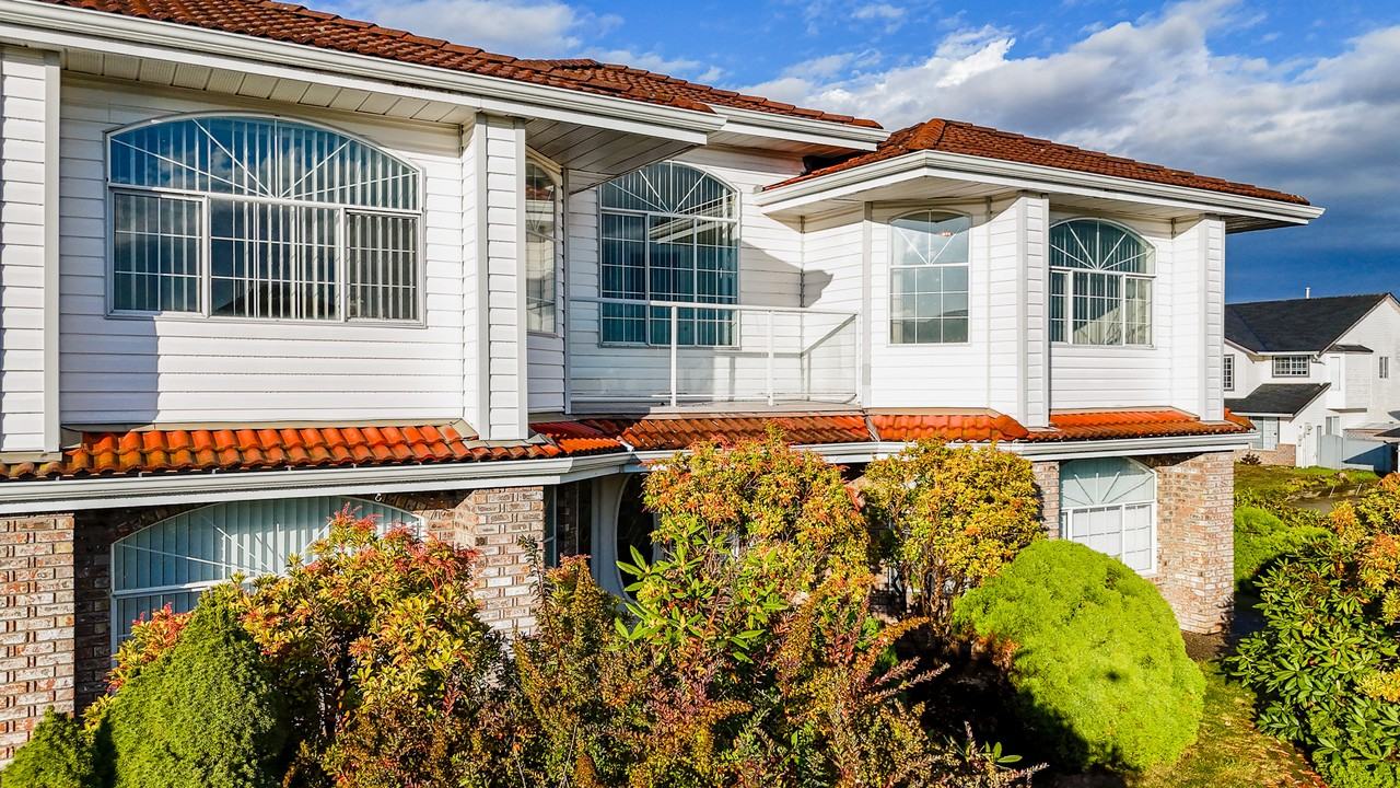 3217 Mallard St Uppr - Photo 2 of 30