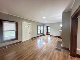 featured image of 8 E Hillcrest Ave