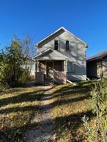 1115 Avenue C N #UPPER - Photo 1 of 1