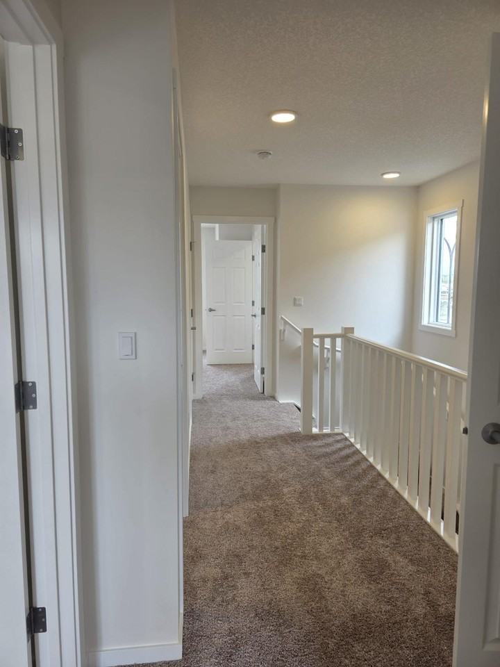 1960 Carrington Boulevard - Photo 3 of 16