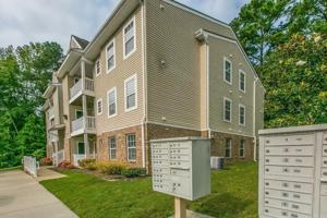 featured image of 7721 Croaker Rd