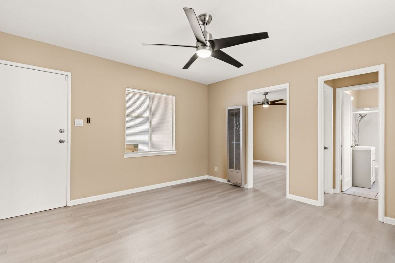 230 Smalley Ave - Photo 2 of 18
