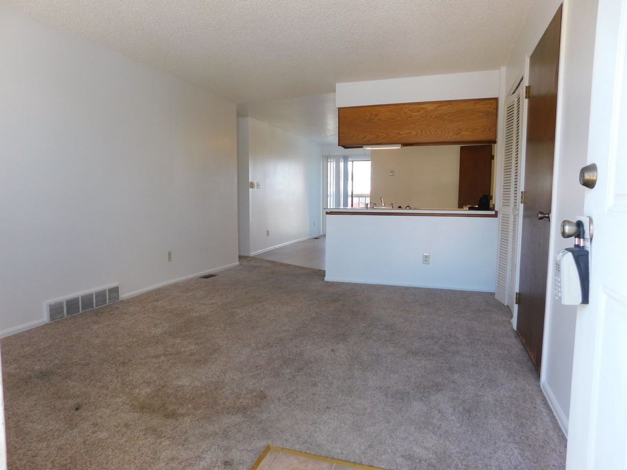 1102 E Carolina Ave #1 - Photo 2 of 14