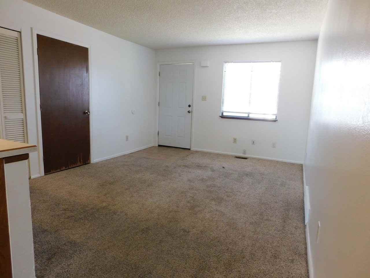 1102 E Carolina Ave #1 - Photo 3 of 14