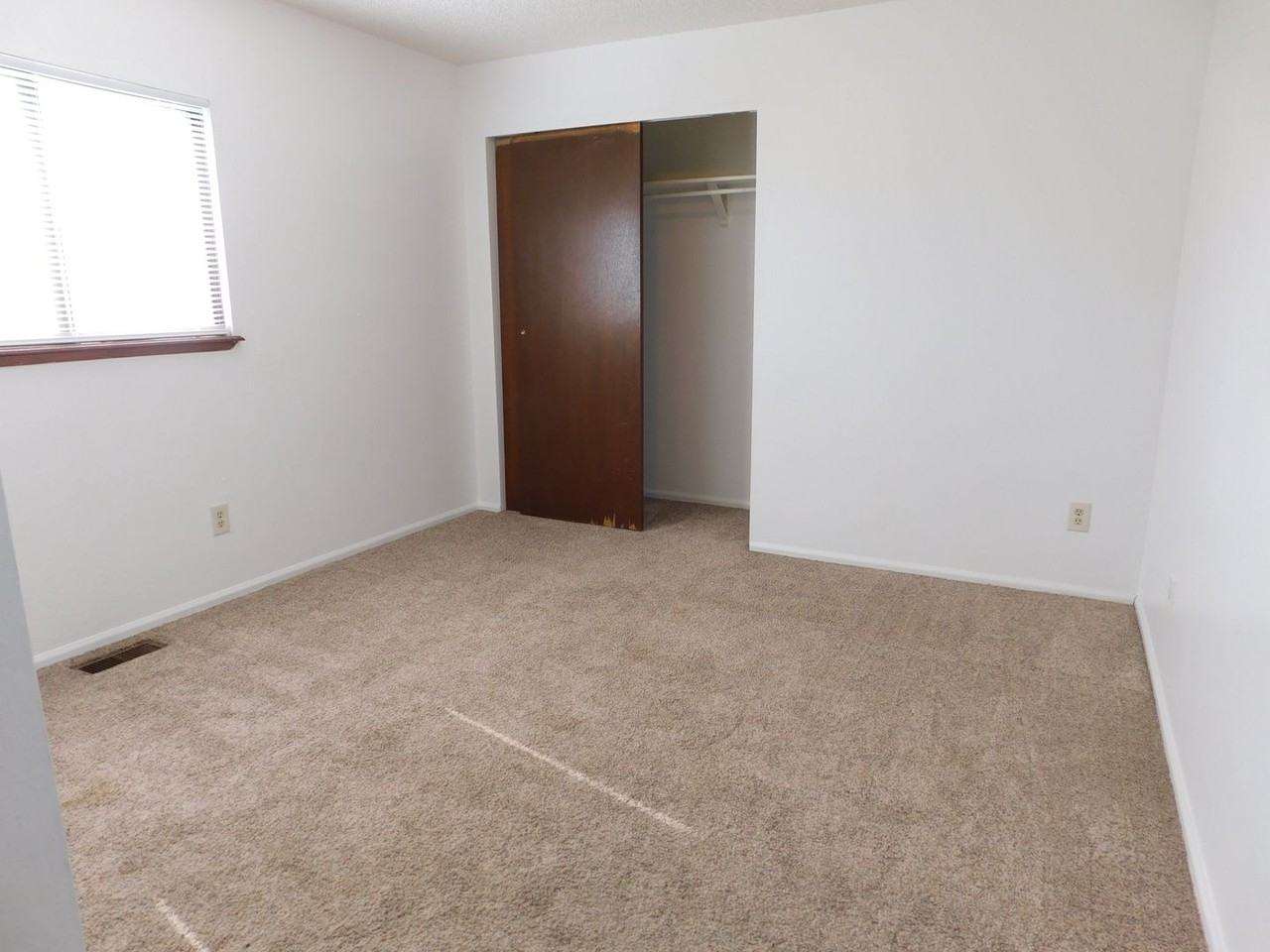 1102 E Carolina Ave #1 - Photo 7 of 14