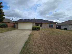 809 Lisa Ln - Photo 1 of 1