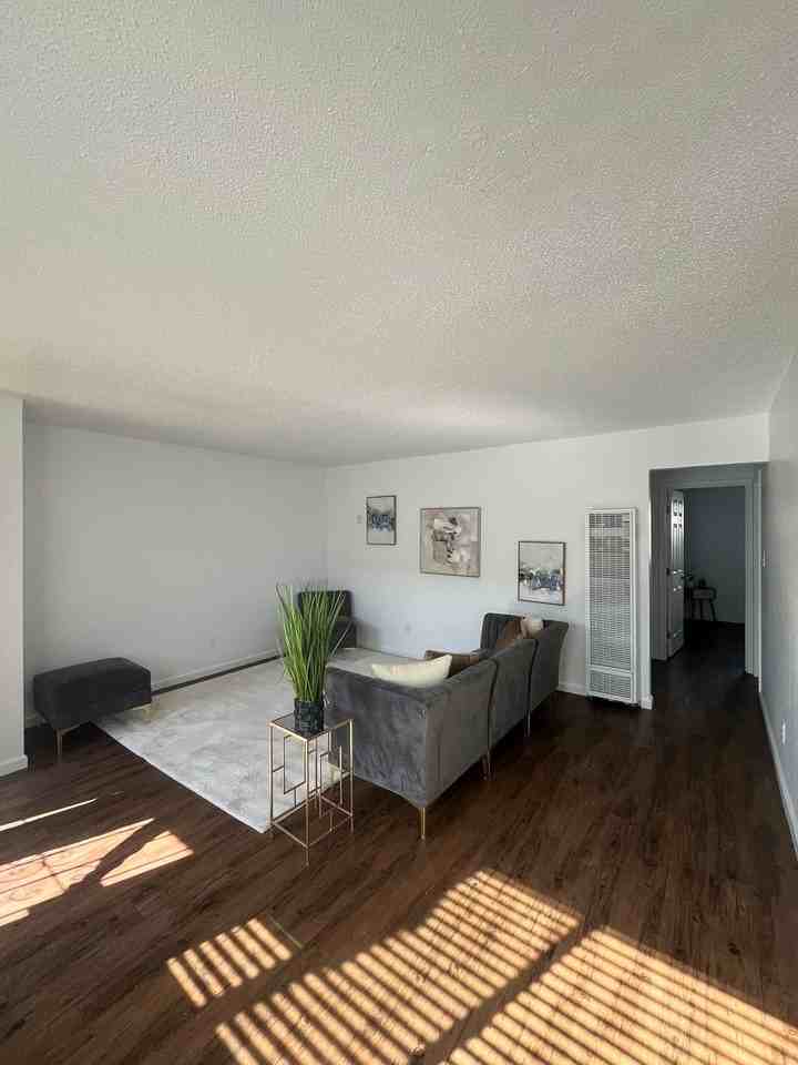 Vintage Heights - Photo 3 of 6