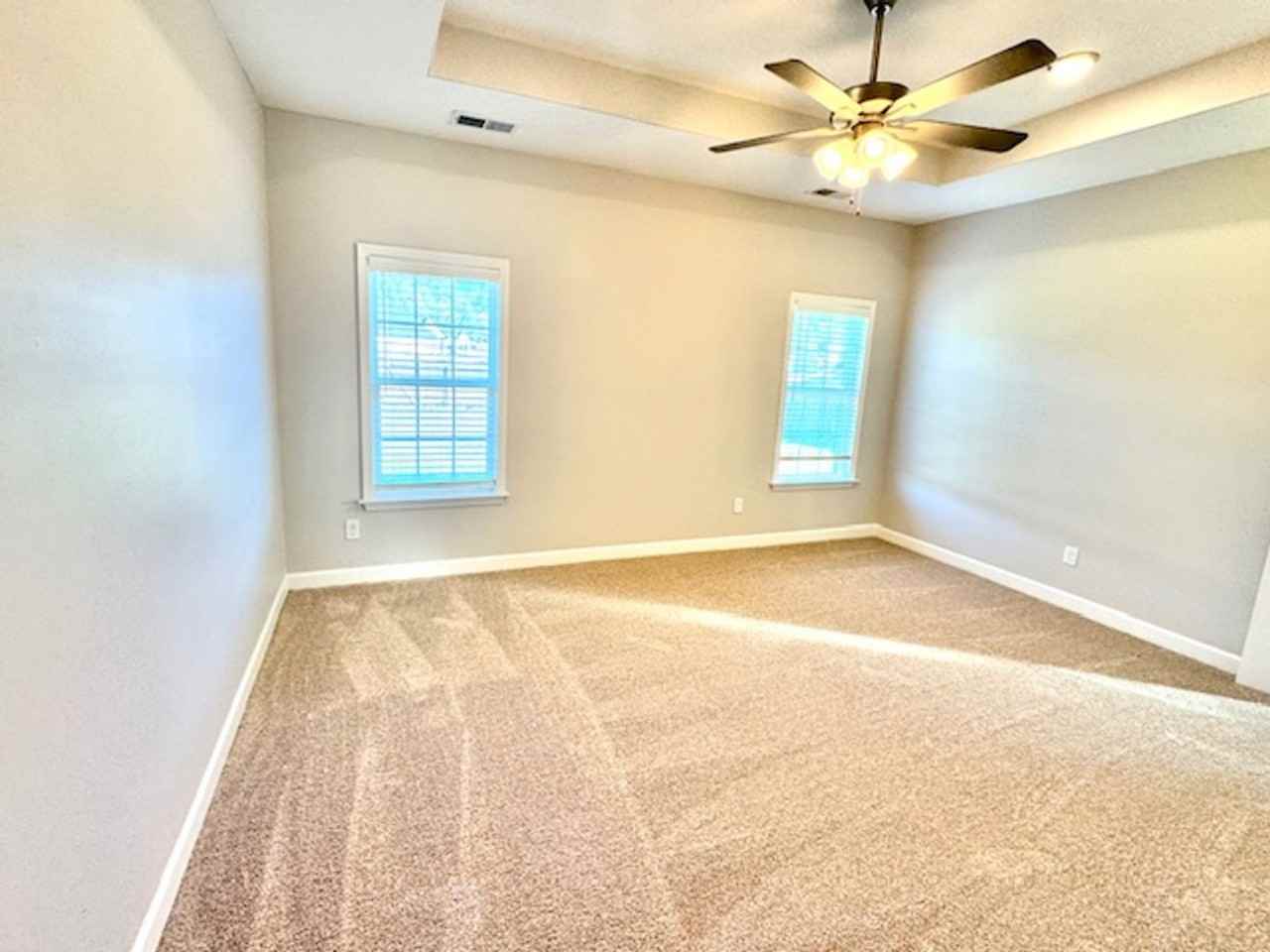 5696 Mattew Drive - Photo 5 of 10