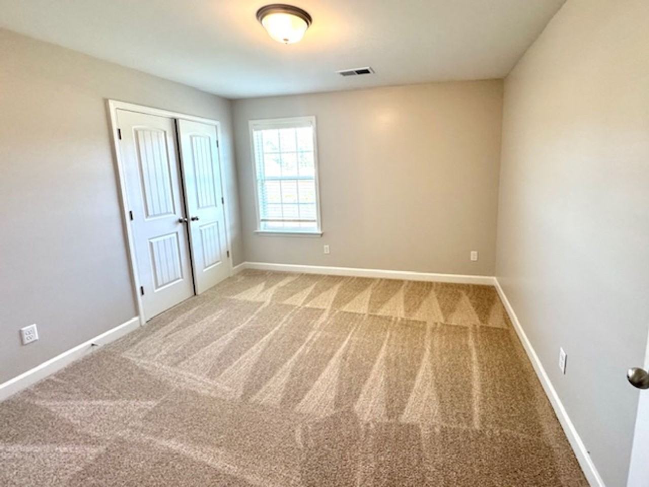 5696 Mattew Drive - Photo 7 of 10