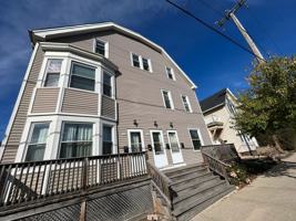 featured image of 1008 E Potter Ave