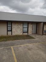 featured image of 401 E 8th St