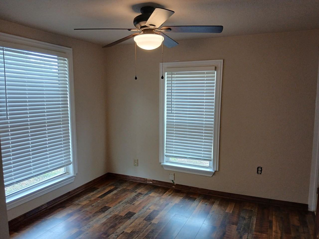 3322 Goldspier Dr - Photo 6 of 16