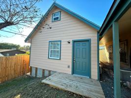 featured image of 222 Highview Dr