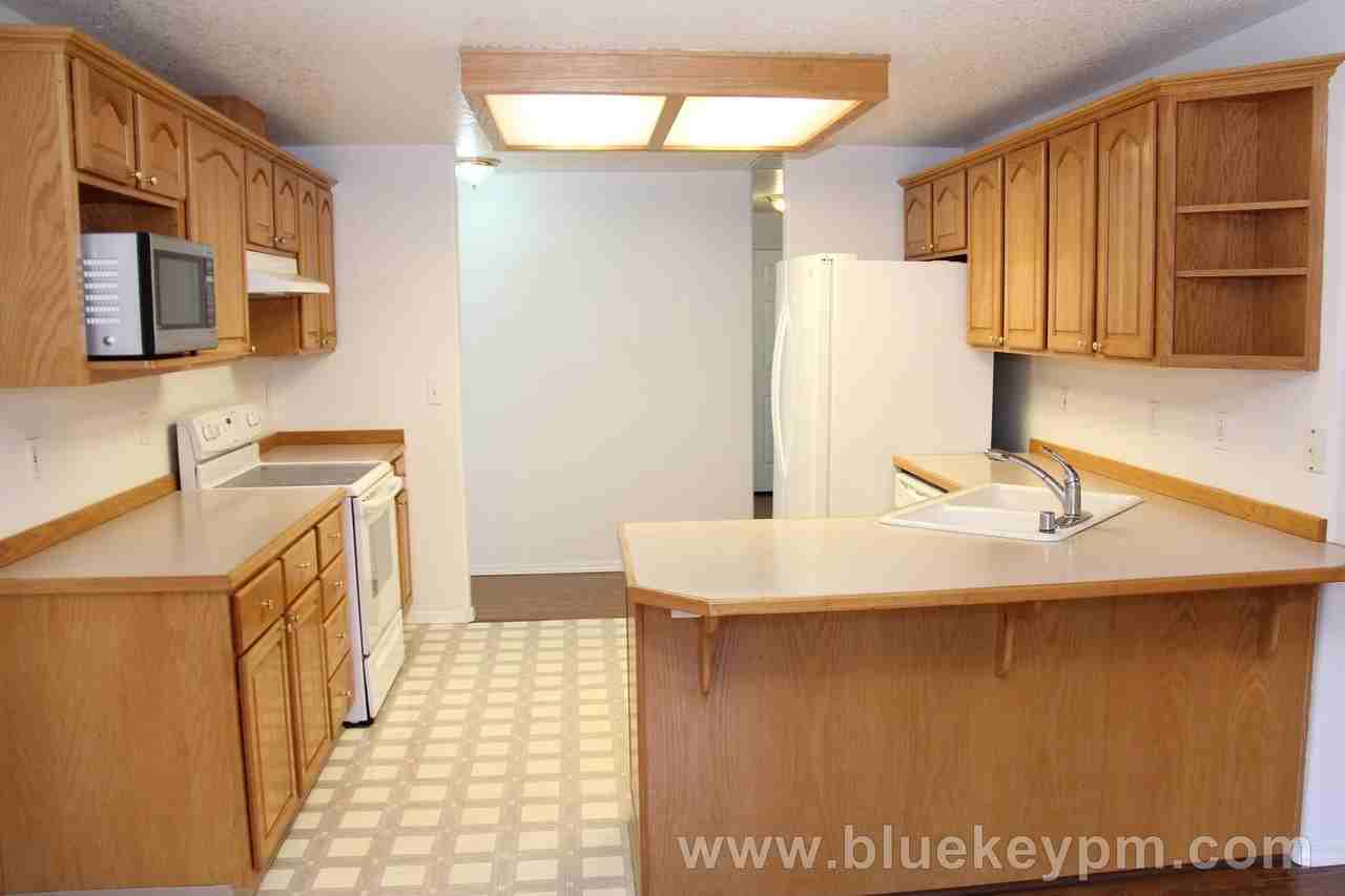 4918 Ne 131st Ct - Photo 4 of 14