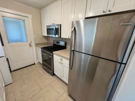 featured image of 964 Dolores Dr