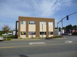 featured image of 114 N Wasson St