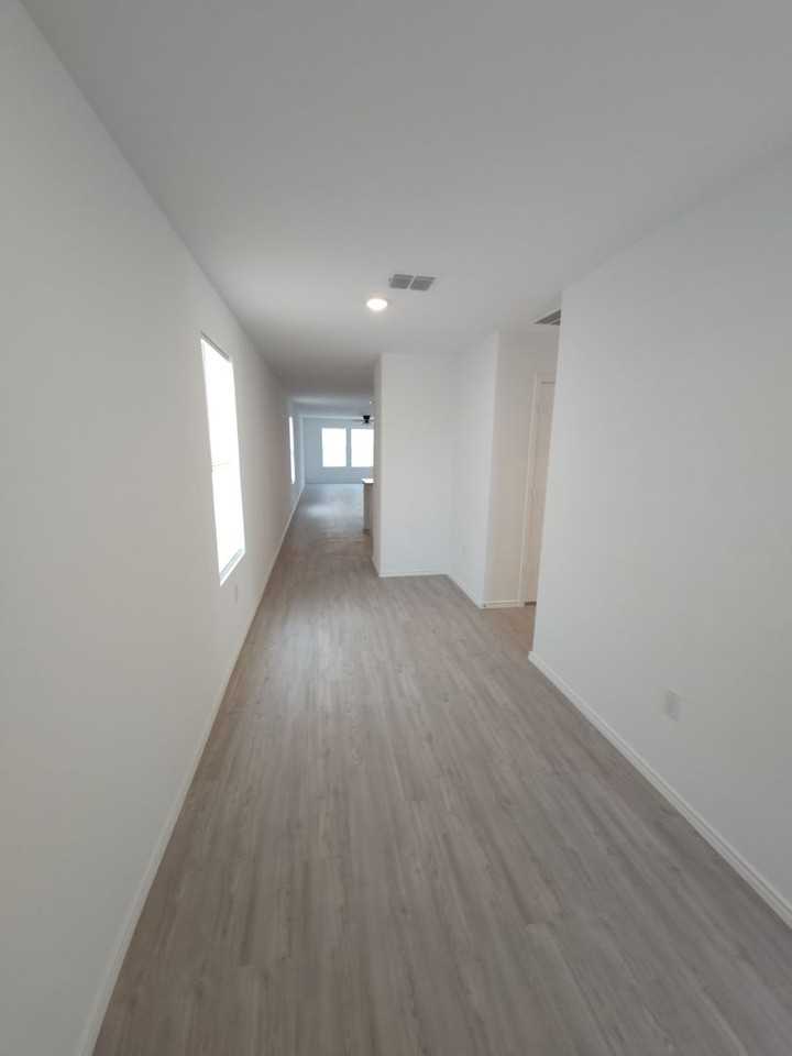 13102 Watrous Dr - Photo 3 of 30