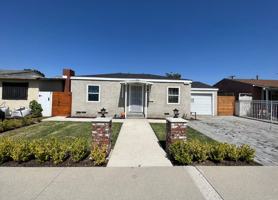 featured image of 14612 S Bahama Ave