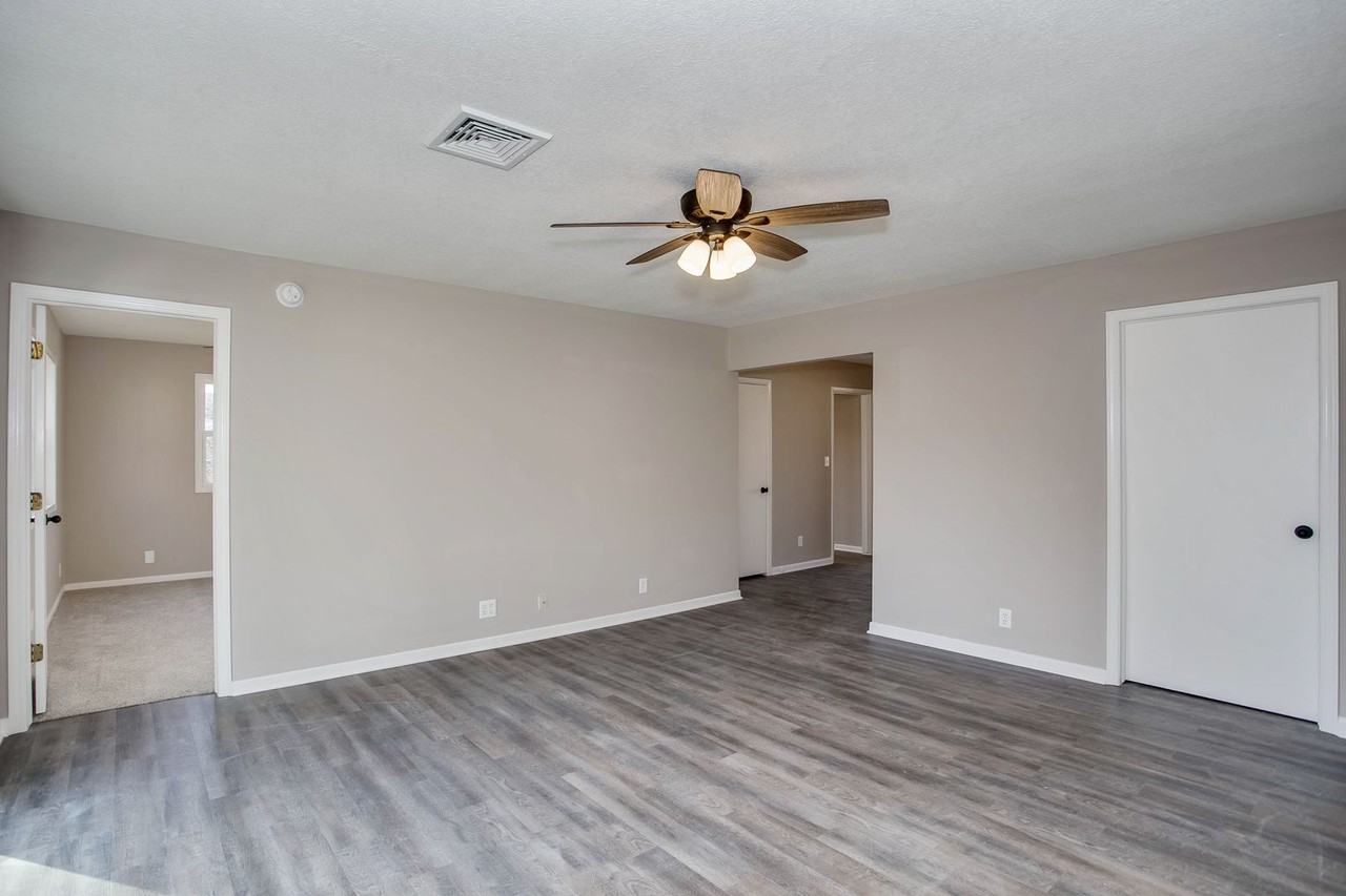 1344 South Saint Paul Street - Photo 3 of 12