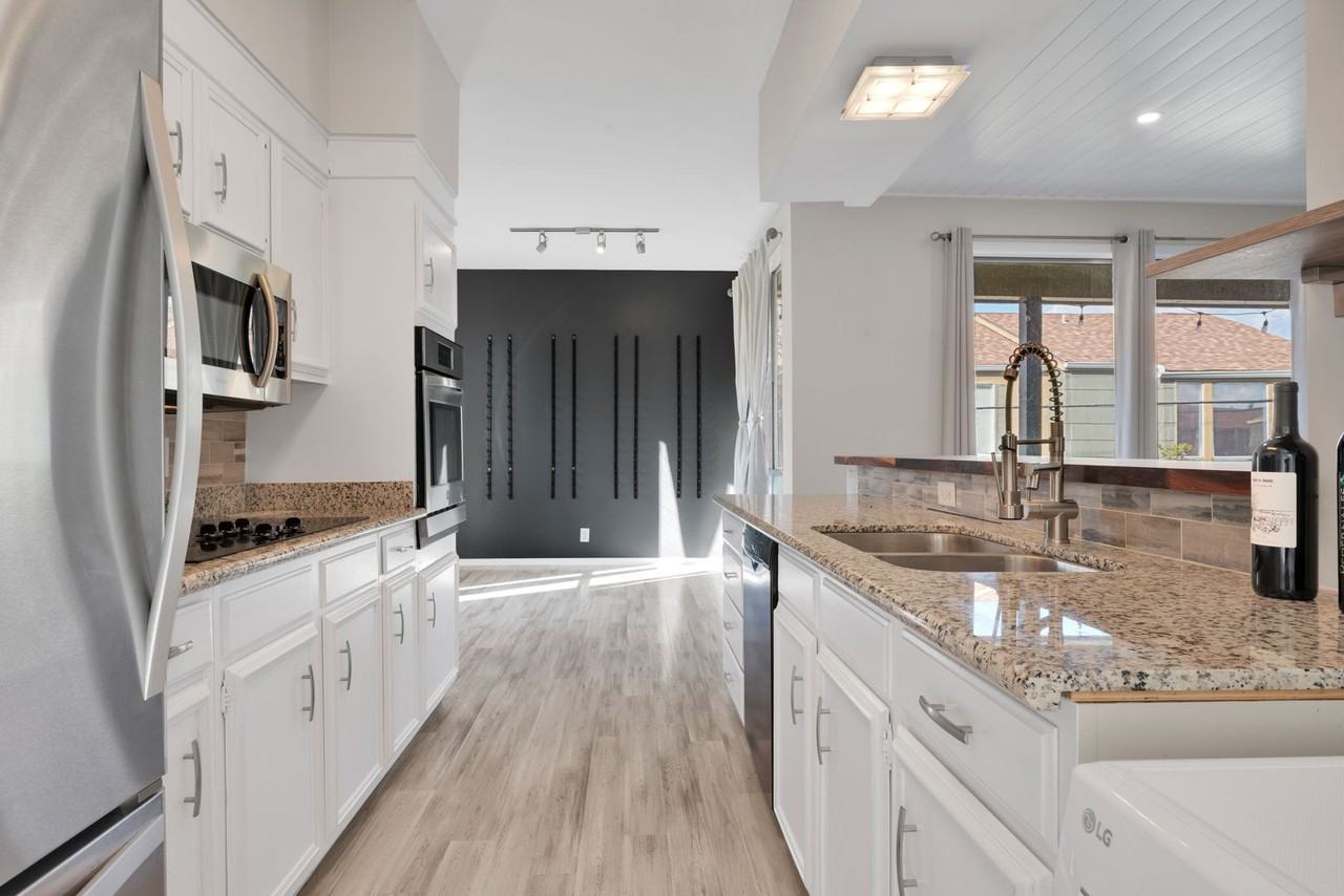 3678 Hidden Dr #601 - Photo 6 of 23