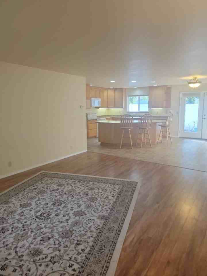 420 Broadway Street #B - Photo 2 of 12