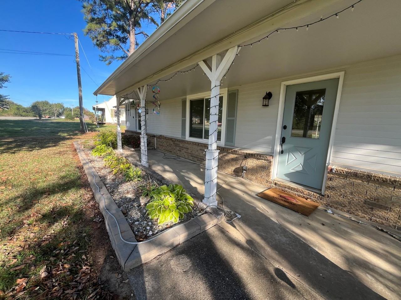 74 E Main St - Photo 2 of 37