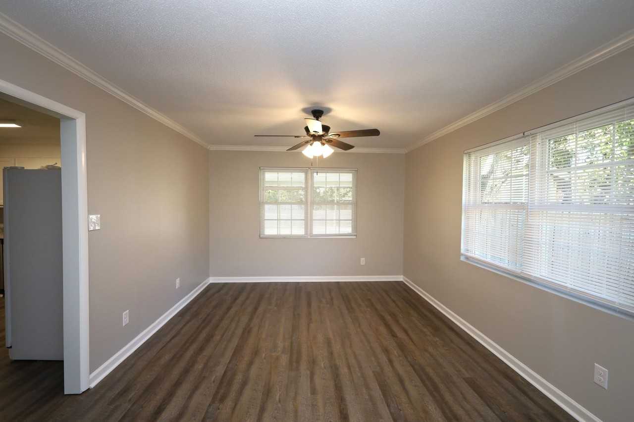 4116 Lantern Lane - Photo 7 of 18