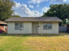 featured image of 2941 Stearns Ave