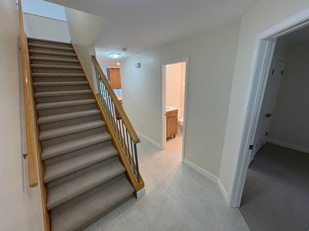 314 Westlake Court - Photo 4 of 25