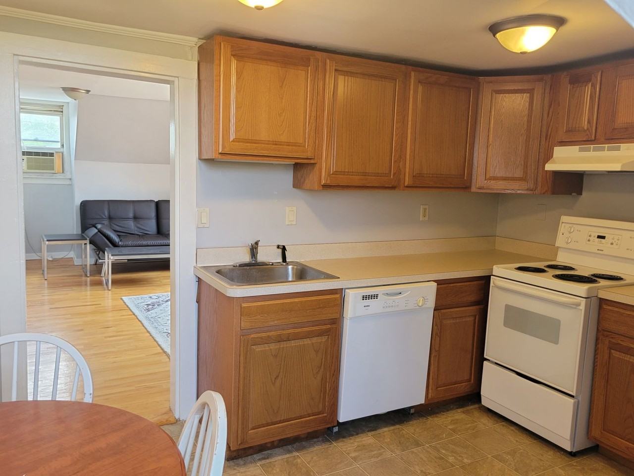 Varsity Management - Photo 2 of 42